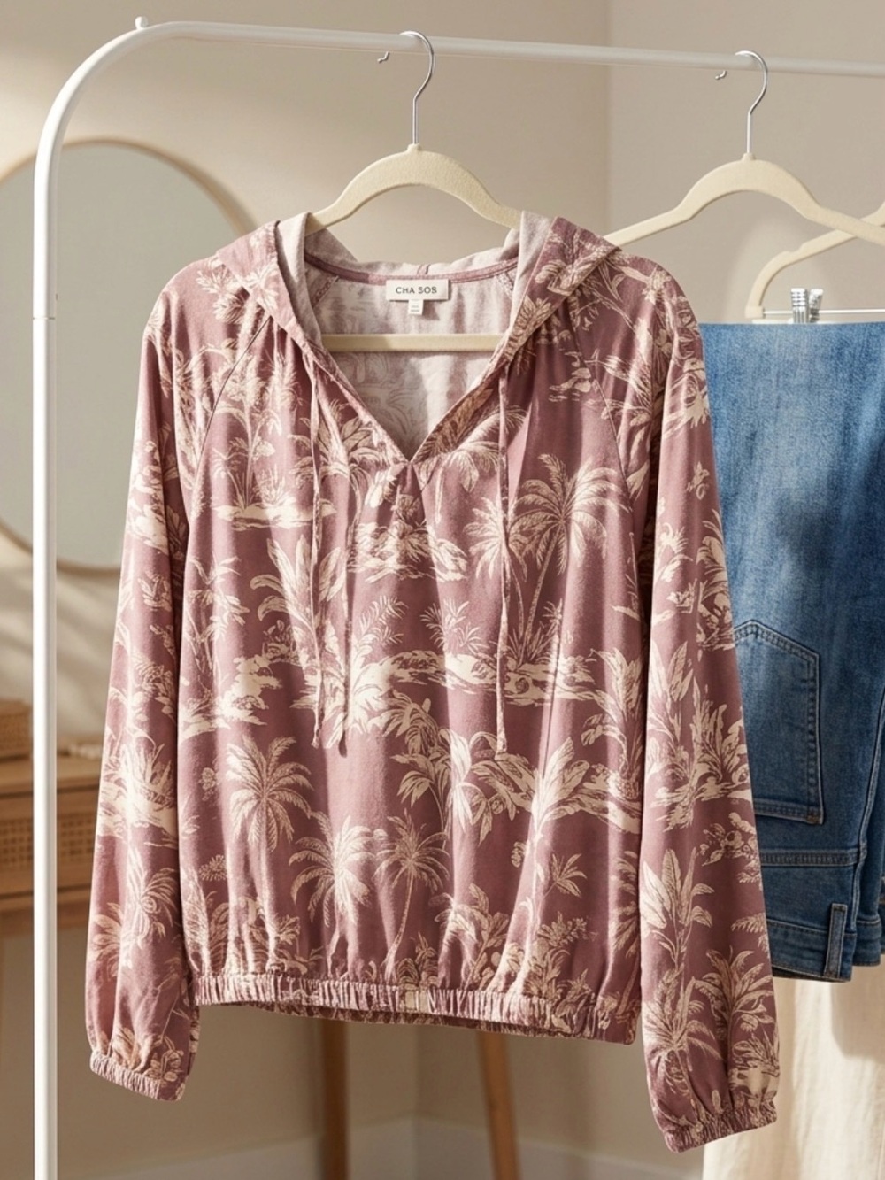 Chaser Pink and Cream Hooded Jacket with Floral Print - Picture 2 of 9